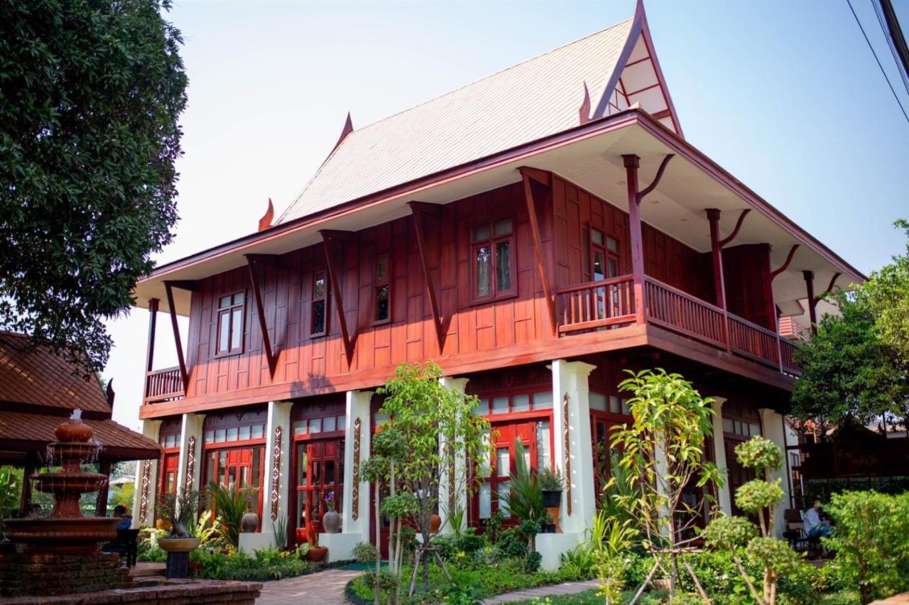 Baan Lhang Wangh บ้านหลังวัง Phitsanulok Ngoại thất bức ảnh