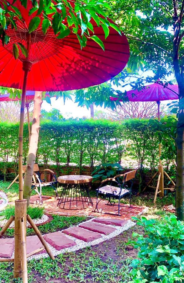Baan Lhang Wangh บ้านหลังวัง Phitsanulok Ngoại thất bức ảnh